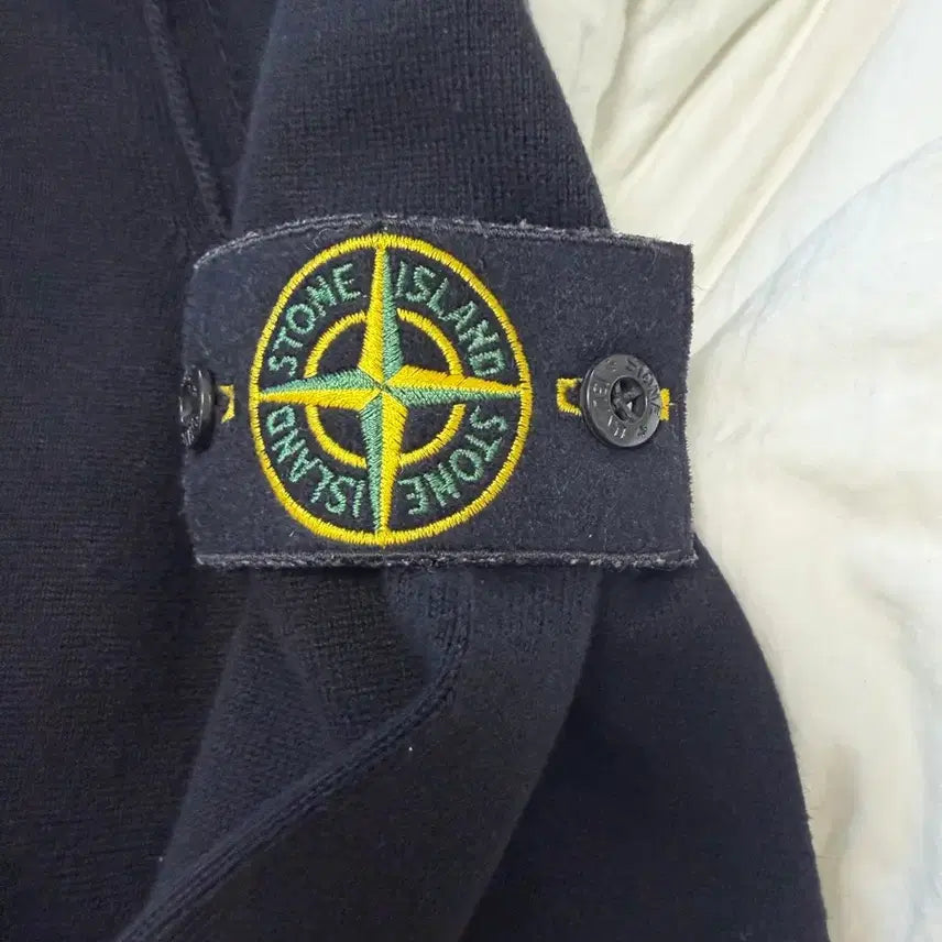 [BUNJANG] Stone Island Wool Knit Black M / [24ss/백화점판]새상품급 스톤아일랜드 울니트 블랙 M