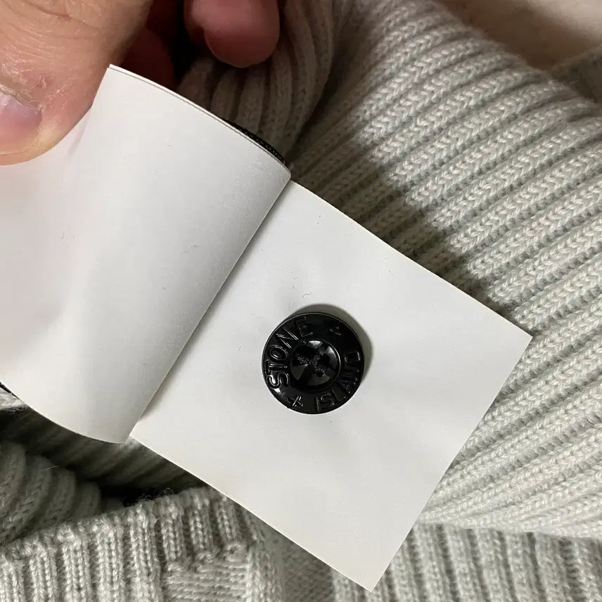 [SOLD OUT] [SSS급] 스톤아일랜드 울 골지 니트 L 실버(스카이블루)