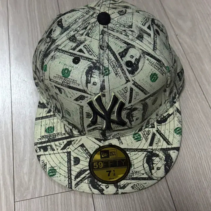 [BUNJANG] New Era Yankees Dollar Print 59FIFTY Snapback / New Era 59FIFTY MLB 달러 프린트 Yankees 스냅백