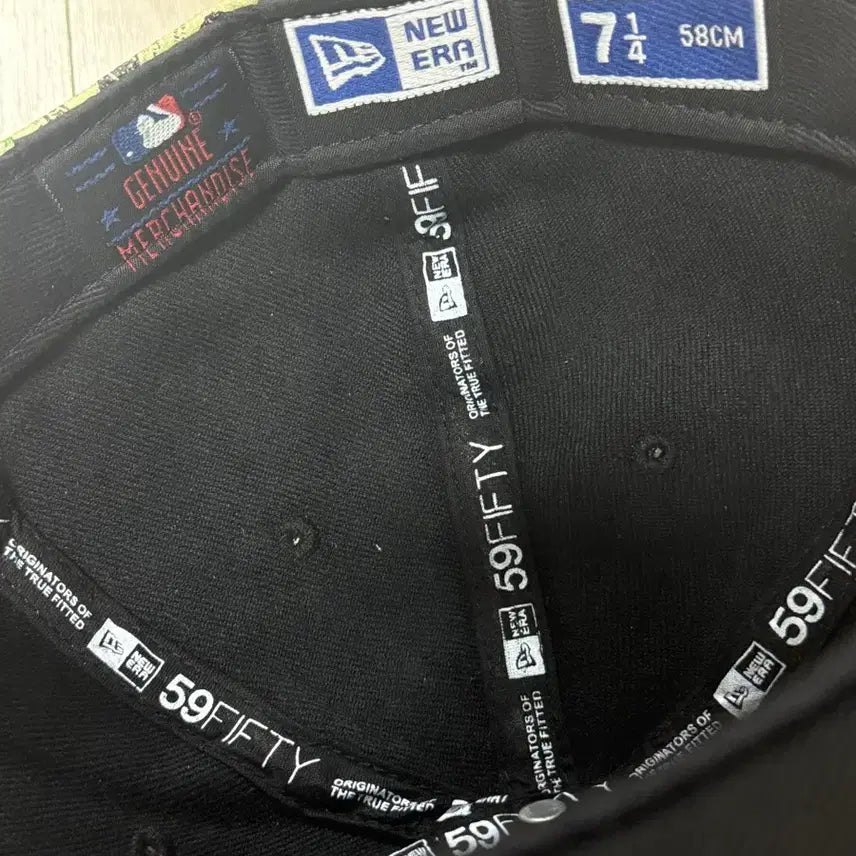 [BUNJANG] New Era Yankees Dollar Print 59FIFTY Snapback / New Era 59FIFTY MLB 달러 프린트 Yankees 스냅백