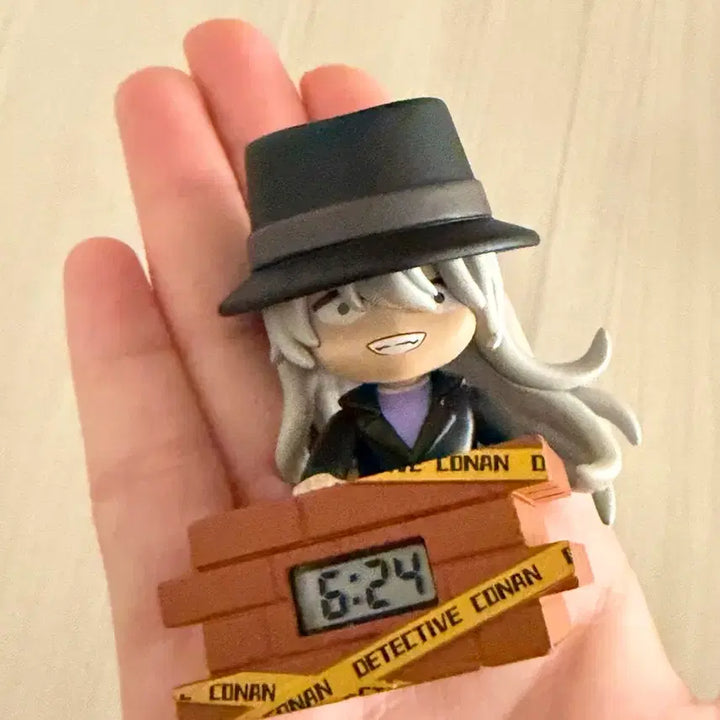 [BUNJANG] Detective Conan Gin Watch Figure / 명탐정 코난 진 시계 피규어