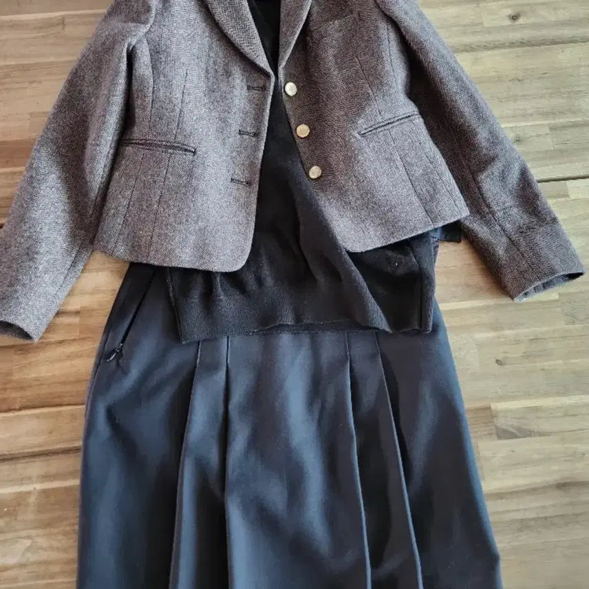 [BUNJANG] Anyang Arts High School Uniform Set / 안양예고 교복 동복 일괄 판매