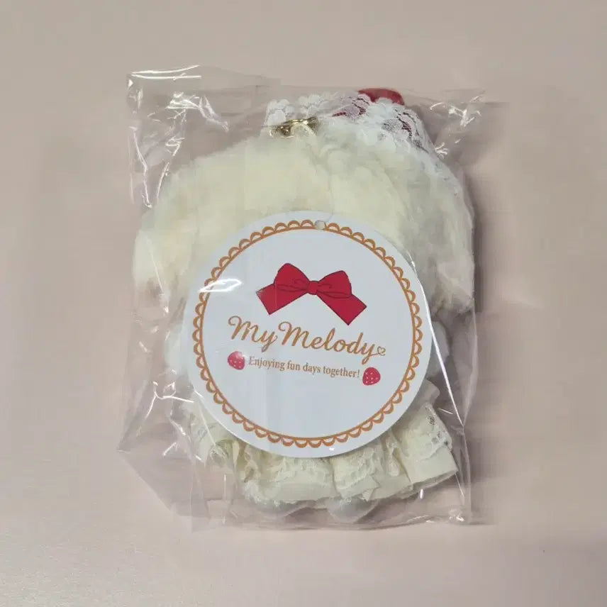 [SOLD OUT] 산리오 정품 마이멜로디 쇼트케이크 딸기 스펀지 키링 인형 마스코트