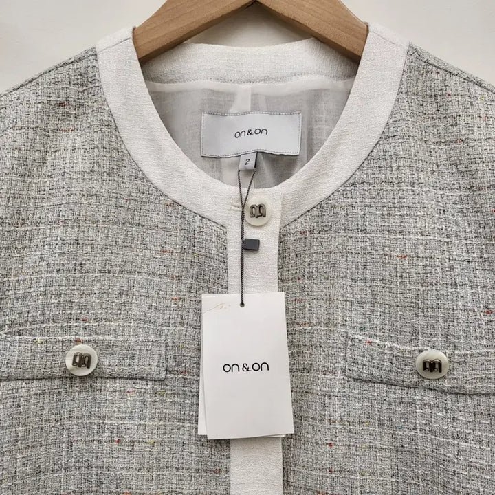 [BUNJANG] ON&amp;ON Round Neck Short Sleeve Tweed Jacket / 온앤온 라운드넥 반팔 트위드 자켓 새상품