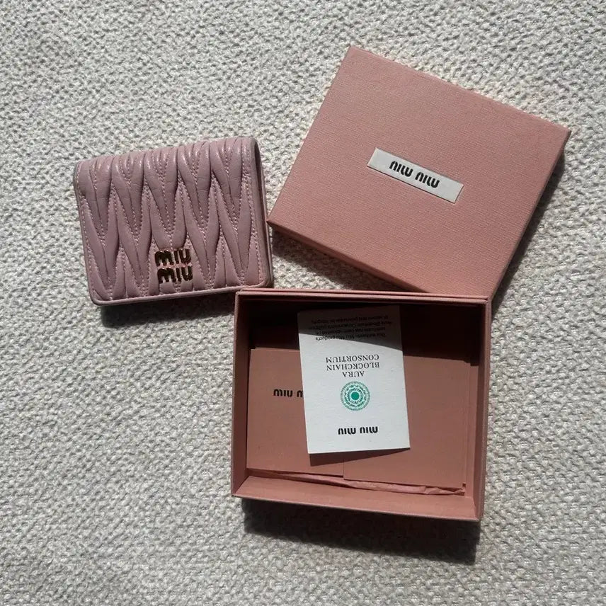 [BUNJANG] Miu Miu Wallet / 미우미우 지갑