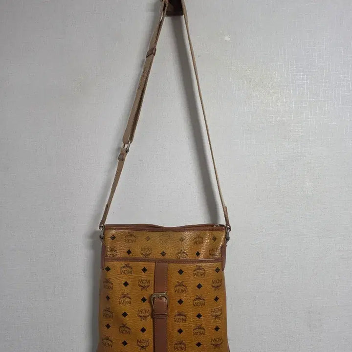 [BUNJANG] MCM Visetos Crossbody Bag / MCM 비세토스 크로스백