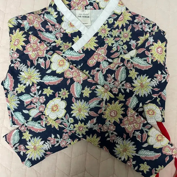 [BUNJANG] TheGoeun Hanbok Floral Top Size 55 / 더고은 생활한복 꽃무늬 상의 55사이즈