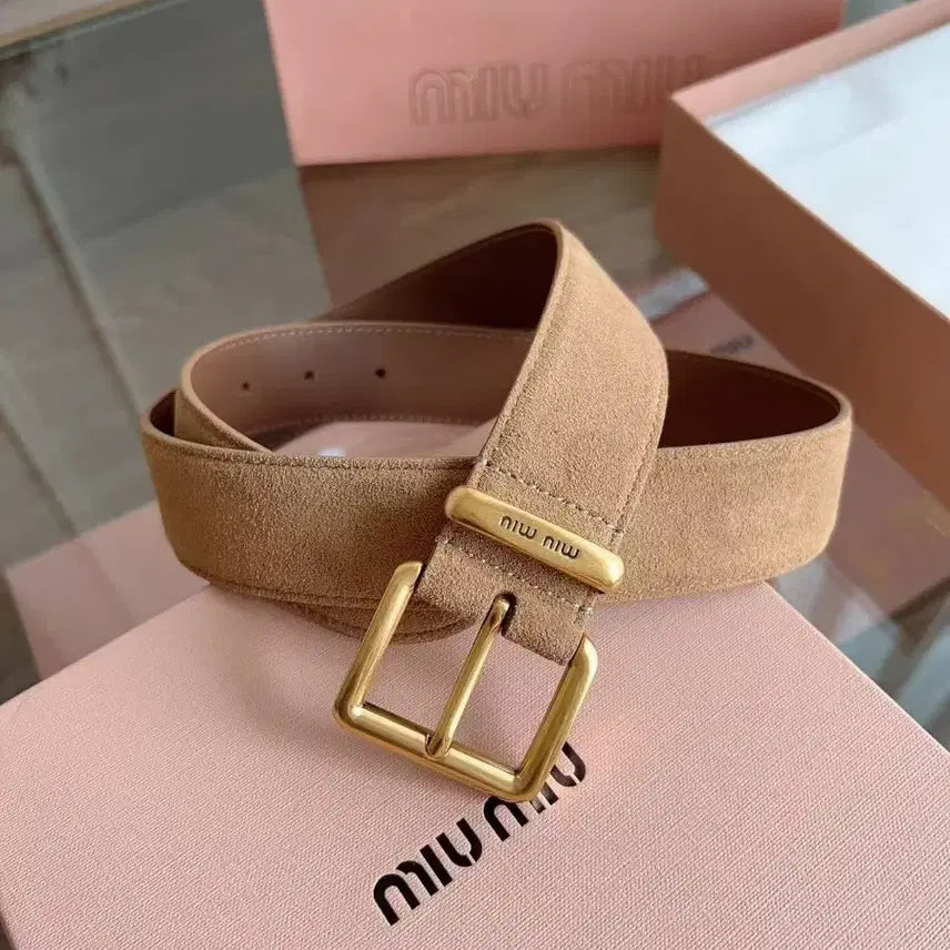 [BUNJANG] 미우미우 갈색 스웨이드 여성용 벨트 80 폭 3.5cm / 미우미우 갈색 스웨이드 여성용 벨트 80 폭 3.5cm