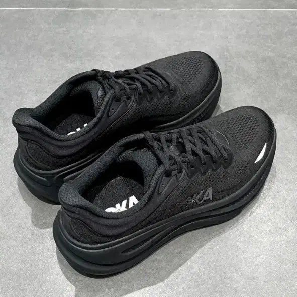 [BUNJANG] Hoka All-Black Running Shoes / 호카 올블랙 런닝화
