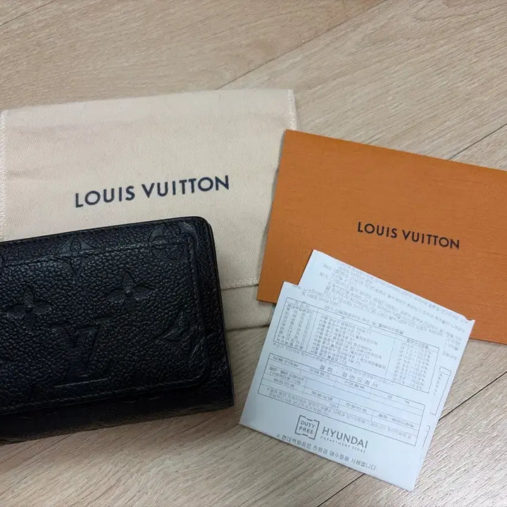[BUNJANG] Louis Vuitton Cléa Wallet Black / 루이비톤 반지갑 클레아 검정 흑색 Louis Vuitton wallet