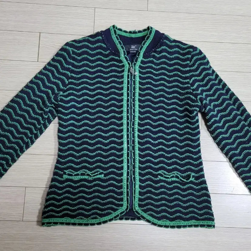 [BUNJANG] J.R BOUTIQUE 니트 가디건 88-98-165(66) / J.R BOUTIQUE 니트 가디건 88-98-165(66)