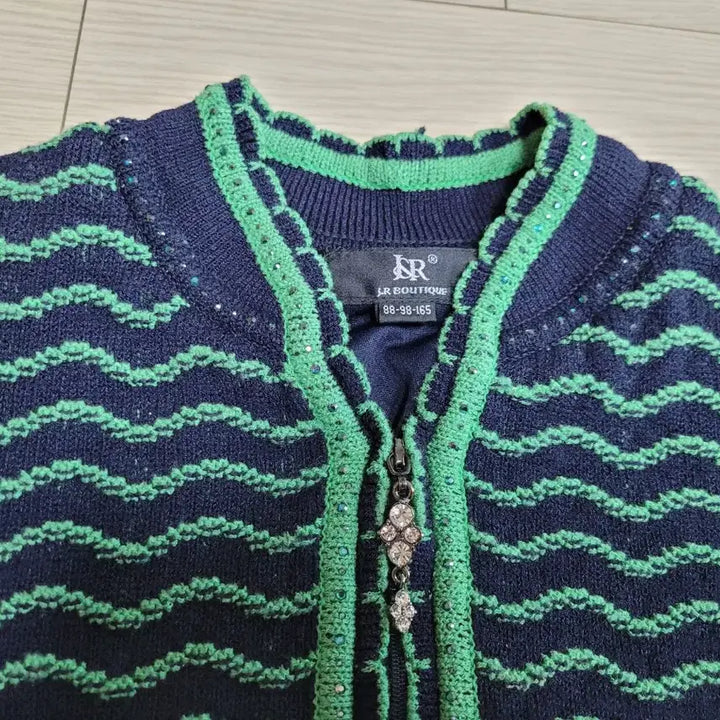[BUNJANG] J.R BOUTIQUE 니트 가디건 88-98-165(66) / J.R BOUTIQUE 니트 가디건 88-98-165(66)