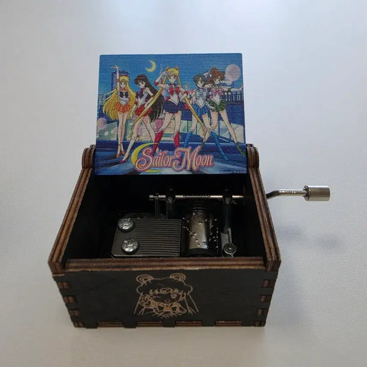 [BUNJANG] Sailor Moon Black Wood Case Music Box / 세일러문 오르골 블랙 우드 케이스 수동