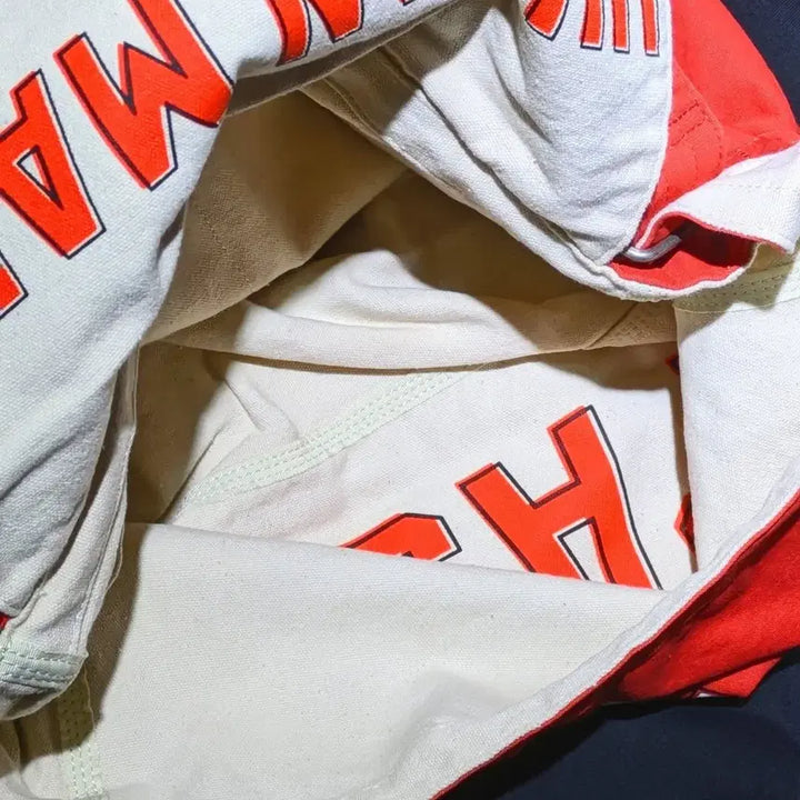 [BUNJANG] Human Made Canvas Shoulder Bag (Red) / 휴먼메이드 숄더백 캔버스 레드 캐쥬얼