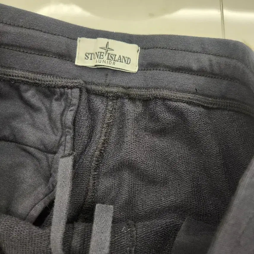 [BUNJANG] Stone Island Junior Jogger Pants 14A / 스톤아일랜드 주니어 조거팬츠 14A