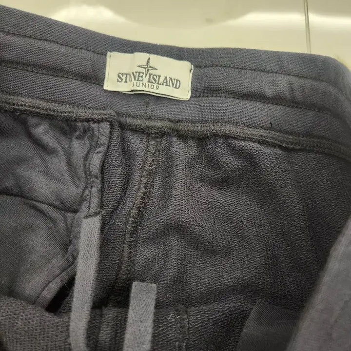 [BUNJANG] Stone Island Junior Jogger Pants 14A / 스톤아일랜드 주니어 조거팬츠 14A