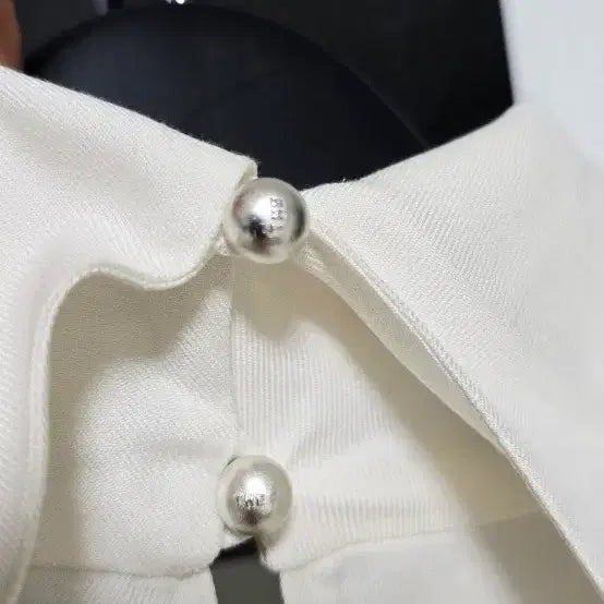 [BUNJANG] The Cashmere Silk Blend Mock Neck Top / 더캐시미어 실크 블렌드 모크넥 탑