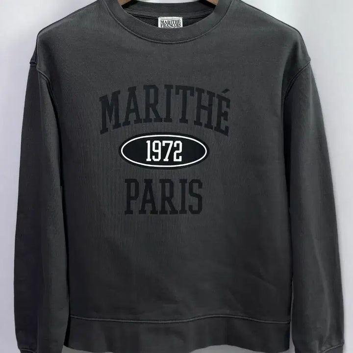 [SOLD OUT] 마리떼 프랑소와 저버 로고 맨투맨 (M / 95~100 가능)
