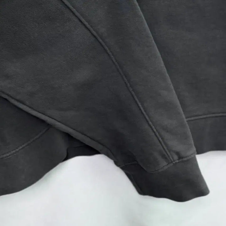 [SOLD OUT] 마리떼 프랑소와 저버 로고 맨투맨 (M / 95~100 가능)