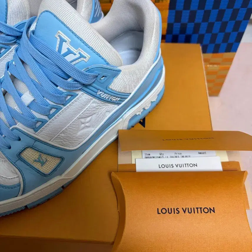 [BUNJANG] Louis Vuitton Trainer Blue Ciel Sneakers / [7.5/정품 풀구성] 루이비통 트레이너 블루 시엘(하늘색)
