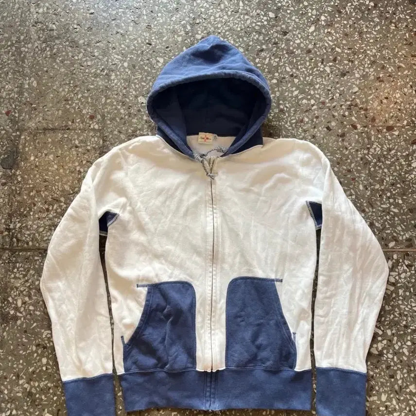 [BUNJANG] Tumoon Two-Tone Sweat Hoodie Zip-up / 투문 투톤배색 스웻후드집업