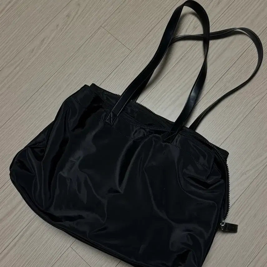 [BUNJANG] Jill by Jill Stuart Nylon Shoulder Bag / 질바이질 스튜어트 나일론 숄더백 팔아요!