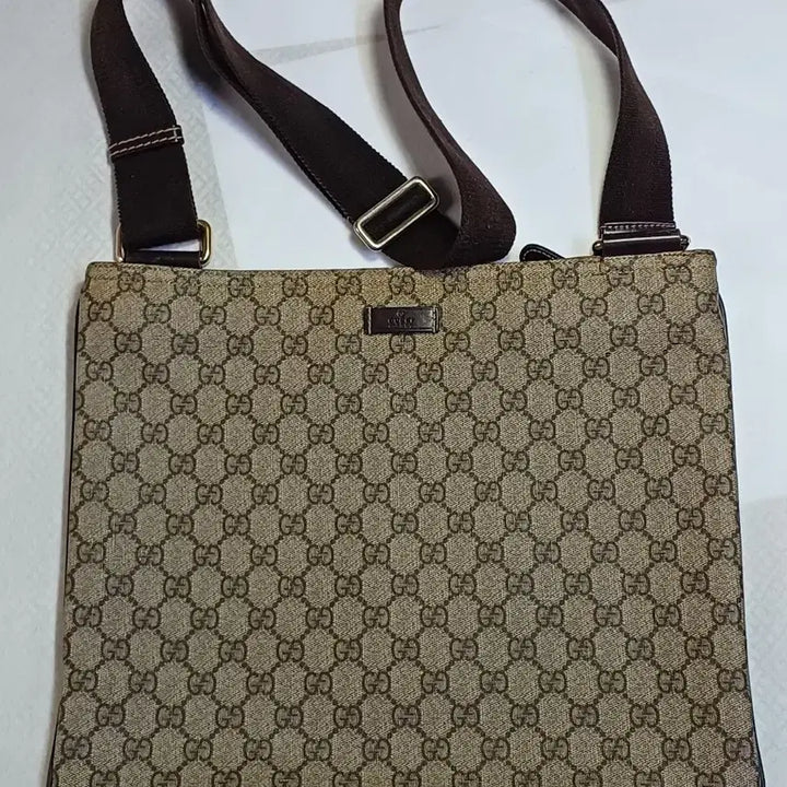 [BUNJANG] Gucci GG PVC Messenger Bag 201446 / (정품)구찌 GG pvc 메신저 백 201446