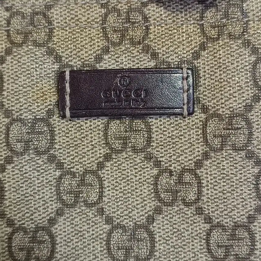 [BUNJANG] Gucci GG PVC Messenger Bag 201446 / (정품)구찌 GG pvc 메신저 백 201446