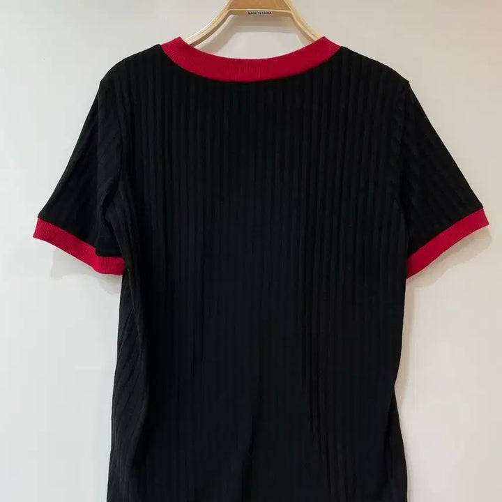 [BUNJANG] Black Ribbed Short Sleeve Red Point / 새상품)블랙 골지 반팔 레드 포인트
