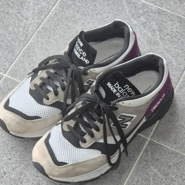 [BUNJANG] New Balance 1500.9 UK Made Sneakers / 뉴발란스 1500.9 made in uk. 290사이즈