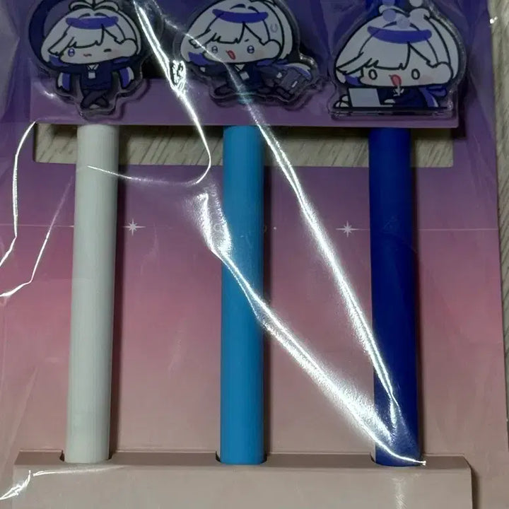 [BUNJANG] HEBI 1st Anniversary Acrylic Ballpoint Pen Set / HEBI 헤비 1주년 기념 아크릴 볼펜 3색 세트
