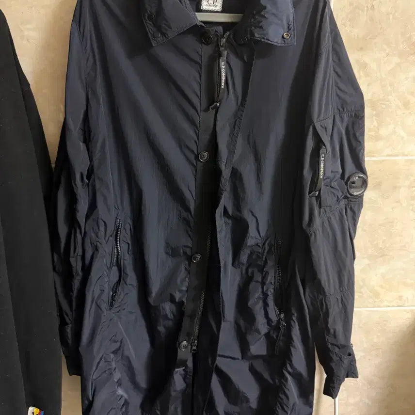 [SOLD OUT] CP컴퍼니 고글 트렌치 자켓 네이비 105