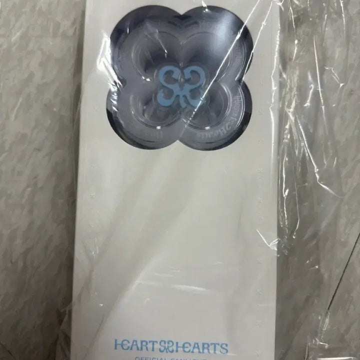 [BUNJANG] HEART2HEARTS Official Lightstick (Sealed) / HEART2HEARTS 공식 응원봉 미개봉 하츠투하츠 응원봉