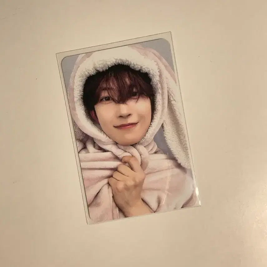 [SOLD OUT] 알파드라이브원 김건우 토끼 포카 판매