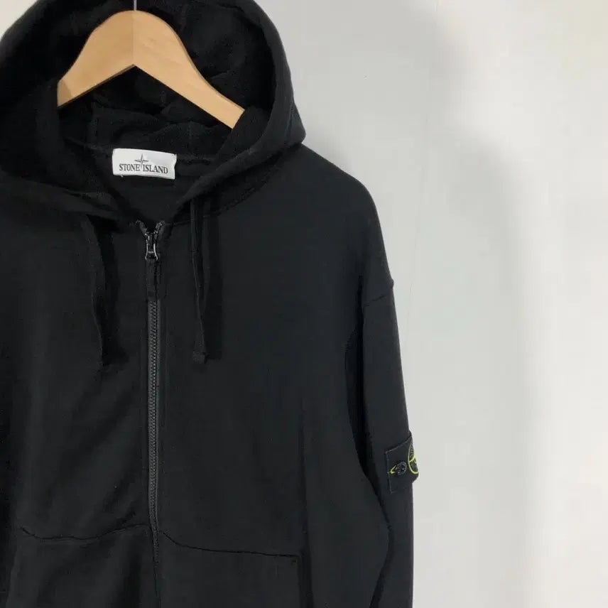 [SOLD OUT] 24SS 스톤아일랜드 가먼트다잉 후드집업 (새상품급)