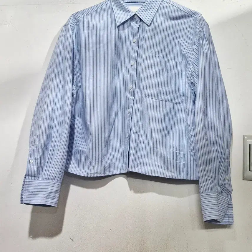 [BUNJANG] Uniqlo JW Anderson Oxford Cropped Shirt / JW 앤더슨 유니클로  옥스포드 크롭 셔츠