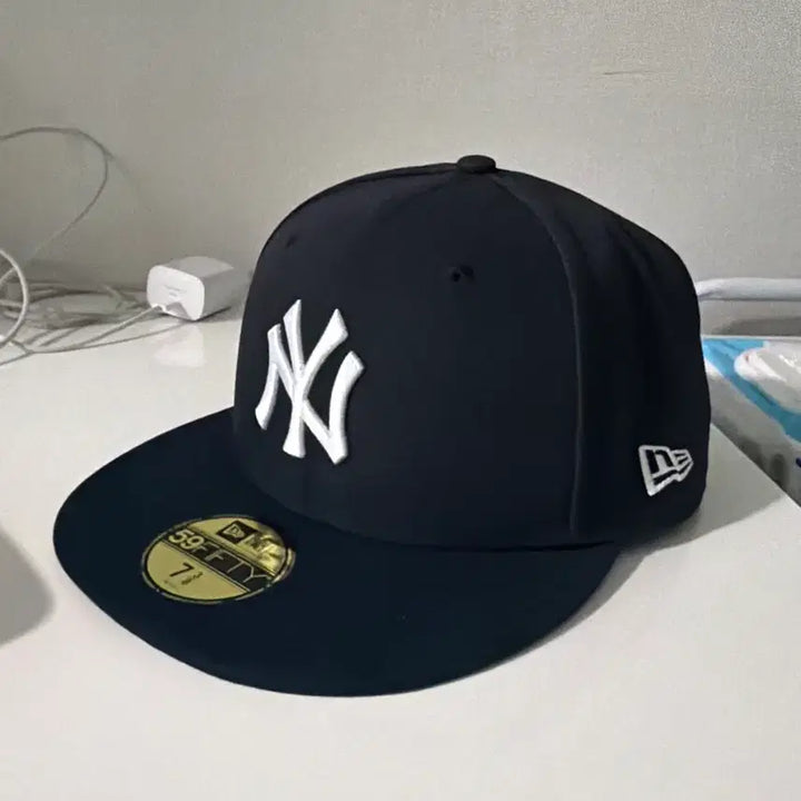 [BUNJANG] 뉴에라 MLB 어센틱 뉴욕 양키스 네이비 58.7cm (738 사이즈) / 뉴에라 MLB 어센틱 뉴욕 양키스 네이비 738 / 58.7cm