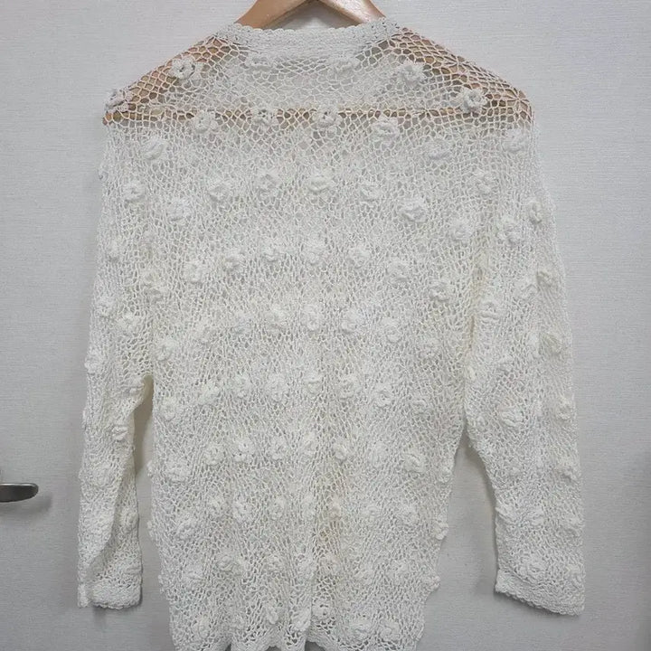 [BUNJANG] White Flower Crochet Knit Cardigan / 화이트 크로셰 뜨개 가디건 플라워 니트