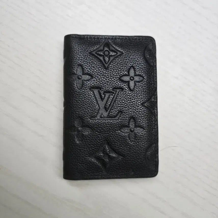 [BUNJANG] Louis Vuitton Black Embossed Card Holder / 루이비통 블랙 엠보 카드지갑 명함지갑