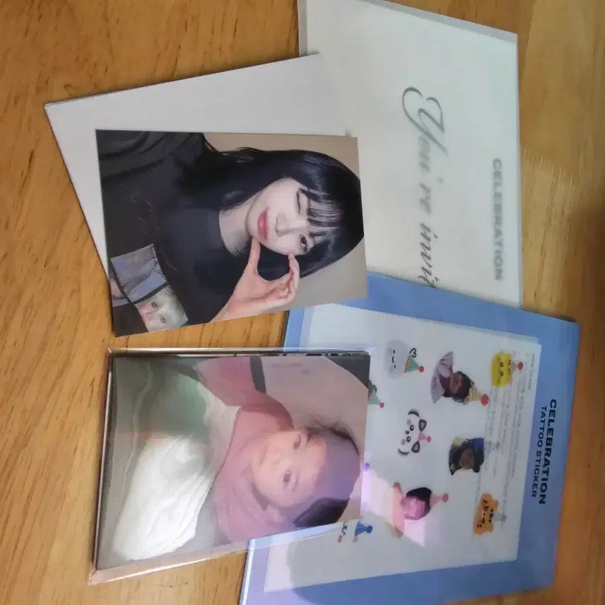 [BUNJANG] LE SSERAFIM Kim Chae-won Celebration 1st Week Photocard Bundle / 르세라핌 셀레브레이션 김채원1주차 포토카드+아기포카5종+타투스티커+초대장