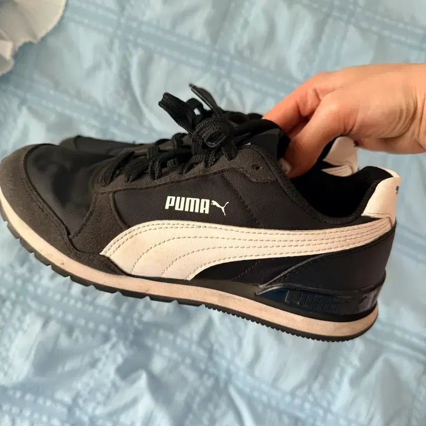 [BUNJANG] Puma Black/White Sneakers Size 225 / [상태좋음] Puma 운동화 225 / 블랙화이트 스니커즈