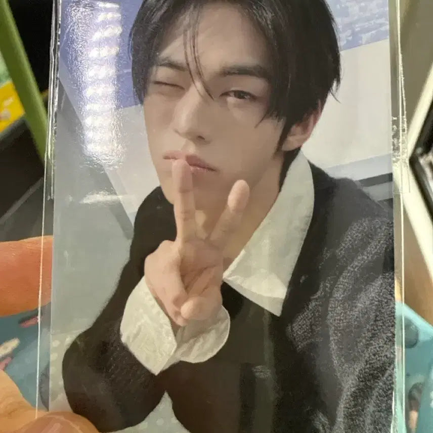 [SOLD OUT] 투어스 팝업 머치 도훈 포카 미개봉