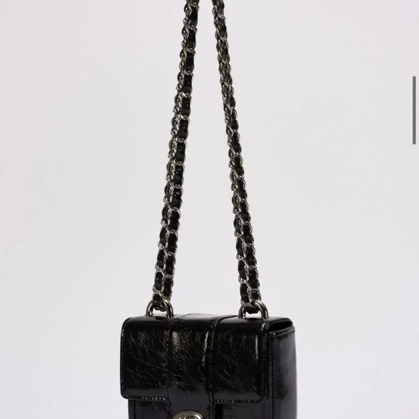 [BUNJANG] Cardinal Red Monk Bag Black / 카디널레드 멍크백 (미사용)