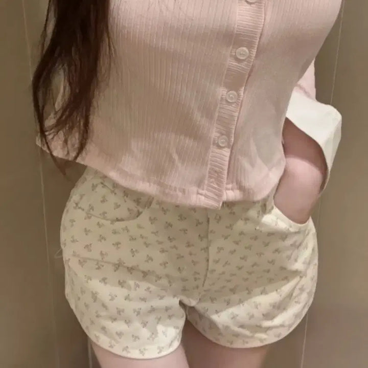 [BUNJANG] Flower Pattern Shorts / 플라워반바지