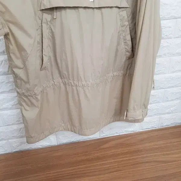 [BUNJANG] 코오롱스포츠 바람막이 점퍼 여성77 아노락 봄.여름 착용가능 / 코오롱스포츠 바람막이 점퍼 여성77 아노락 봄.여름 착용가능
