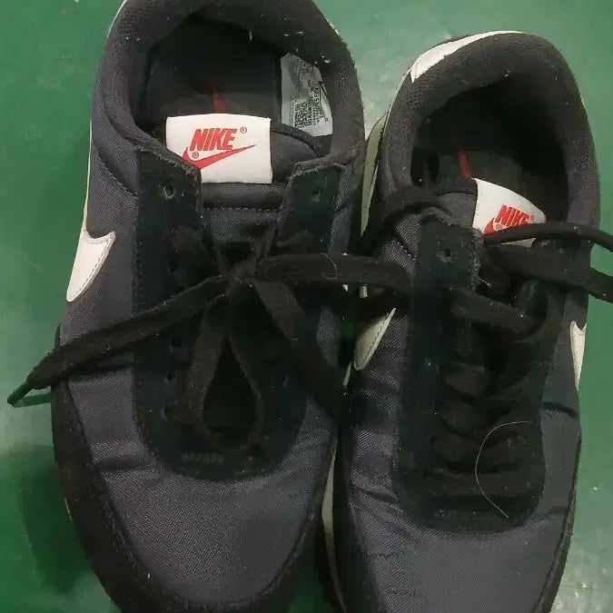 [BUNJANG] Nike Daybreak Sneakers Black/White / 나이키 데이브레이크 운동화 블랙/화이트  225사이즈 사용감있음