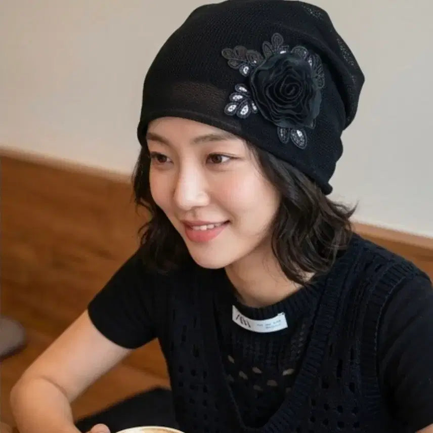 [BUNJANG] 블랙 로즈 망사 봄여름 코사지 비니 F / 블랙 로즈 망사 봄여름 코사지 비니 F