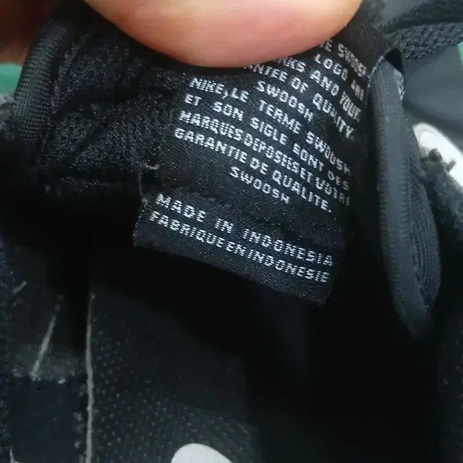 [BUNJANG] Nike Cortez Black Sneakers Size 255 / 나이키 코르테즈 블랙 운동화 255사이즈 사용감있음