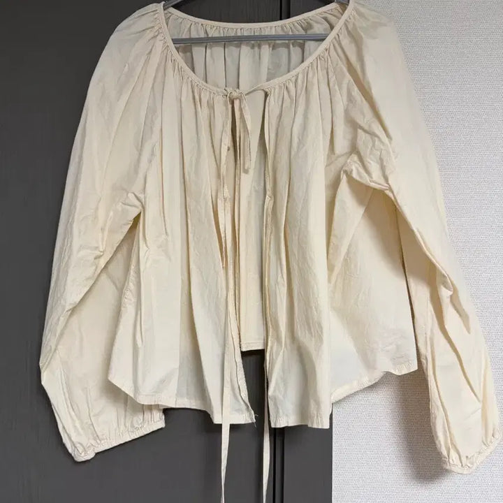 [BUNJANG] Ivory Blouse Cardigan / 블라우스 가디건