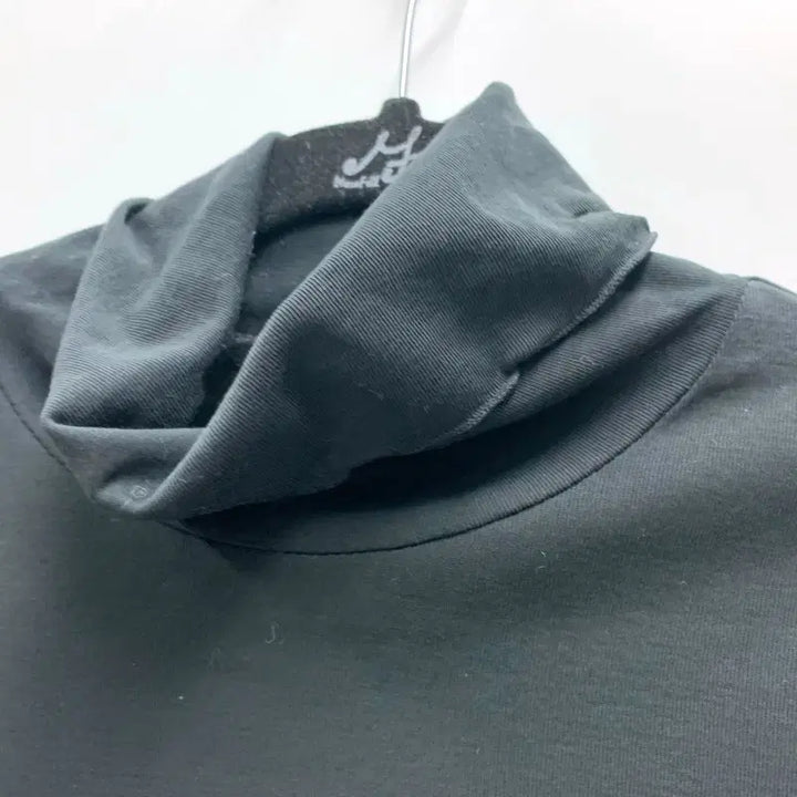 [BUNJANG] OLLEBOREBLA 오레보레브라 돼지자수 썸머터틀넥 5부티셔츠 C834 / OLLEBOREBLA 오레보레브라 돼지자수 썸머터틀넥 5부티셔츠 C834